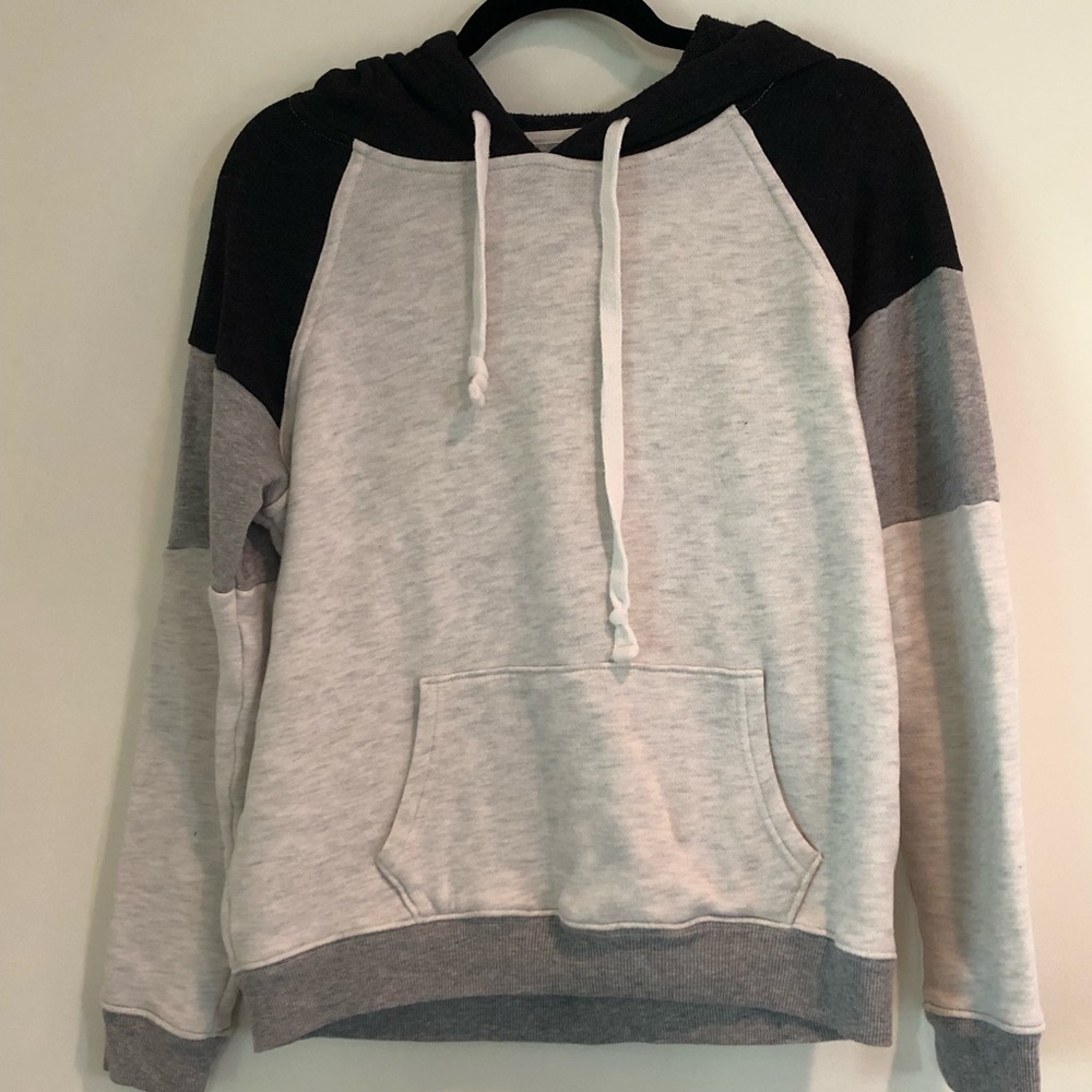 AE Block color sweatshirt